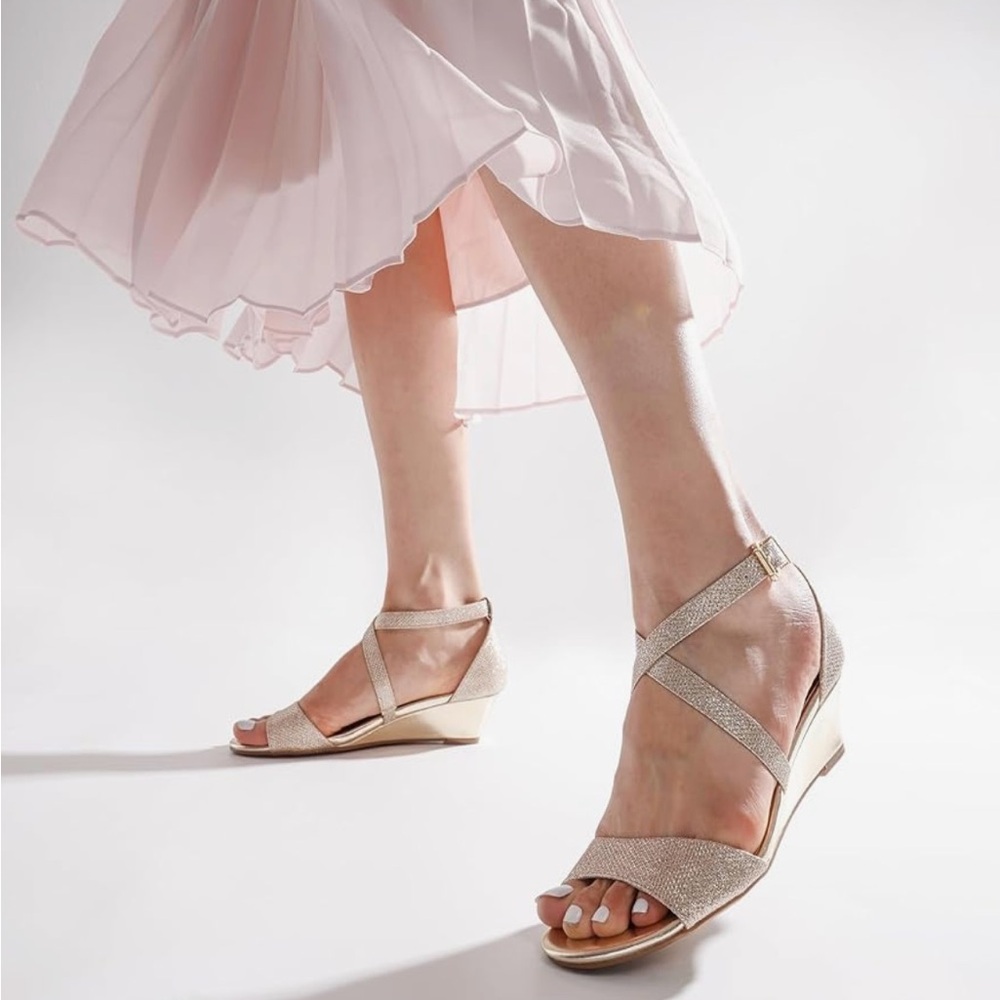 Dream Pairs Women's Glittering Gold Low Wedge Sandals Open Toe Wide Size